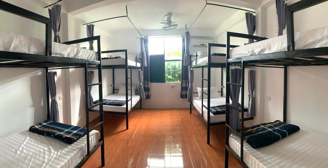 Vang Vieng Lily Backpackers Hostel Exteriér fotografie